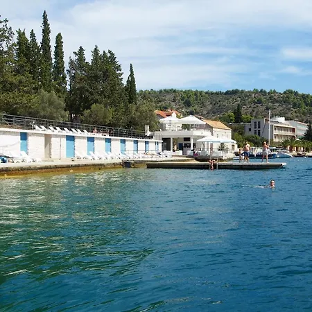 Seaside Family Friendly House With A Swimming Pool Vela Luka, Korcula - 12289 Nyaraló *