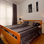 Seaside Family Friendly House With A Swimming Pool Vela Luka, Korcula - 12289 Σπίτι διακοπών Vela Luka