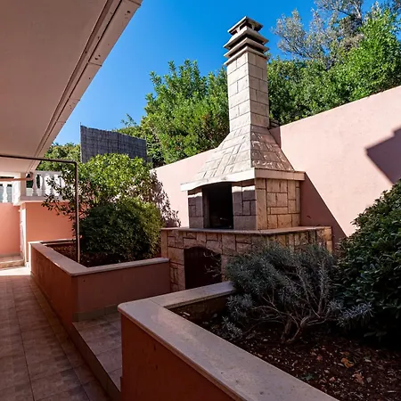 Seaside Family Friendly House With A Swimming Pool Vela Luka, Korcula - 12289 펜션 벨라루카